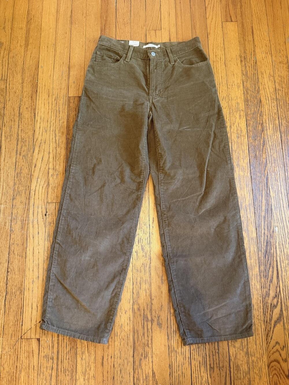Levi's Women's Premium Baggy Dad Corduroy Pants 27x32